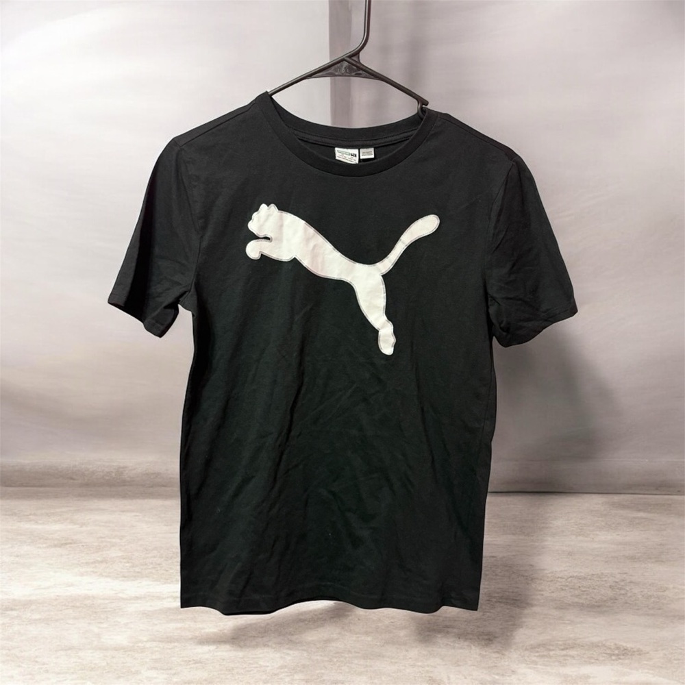 PUMA T-shirt for Boys Size 14-16 Black. Short Sleeve.